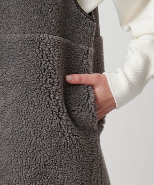 セール】【WEB限定】ボア×フェイクムートン リバーシブルベスト