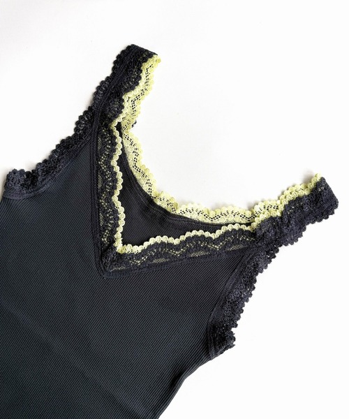 Q（キュー）の「バイカラーテレコタンク（タンクトップ・レディース・ネイビー/アイボリー/ターコイズブルー/オレンジ/ブルー/チャコールグレー・MEDIUM）」の3枚目の写真