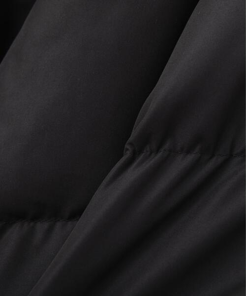 NATURAL BEAUTY BASIC（ナチュラルビューティーベーシック）の「◇ショートフードダウン（ダウンジャケット/コート・レディース・ブラック/オフホワイト/ブルー・SMALL/MEDIUM）」の12枚目の写真