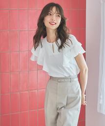 フリルスリーブパールキーネックカットソー