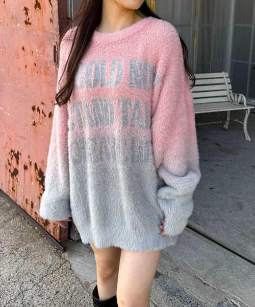 SPIRALGIRL(スパイラルガール)の「フロントロゴオーバーニット(ニット/セーター・レディース・ピンク/ブルー/ブラック・FREE)」の5枚目の写真