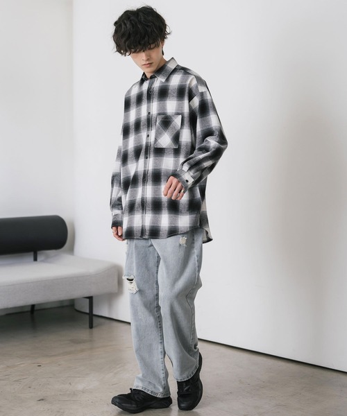 Rocky Monroe（ロッキーモンロー）の「新色追加 オーバーサイズレギュラーカラー長袖ネルシャツ チェック柄/オンブレチェック/無地（シャツ/ブラウス・メンズ・ブラック/アイボリー/ブラック系/ブラック系1/ベージュ系/レッド系/ホワイト系/ブラック系2/ブラック系3/ブラウン系/ネイビー系・M/L/XL）」の20枚目の写真