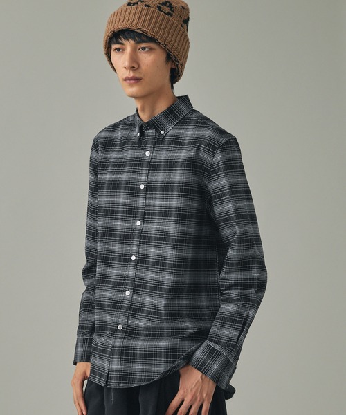 AIGLE(エーグル)の「吸水速乾 オックスフォードボタンダウンチェックシャツ(シャツ/ブラウス・メンズ・ブラック/セージグリーン・L/M/S/XL/XXL)」の1枚目の写真