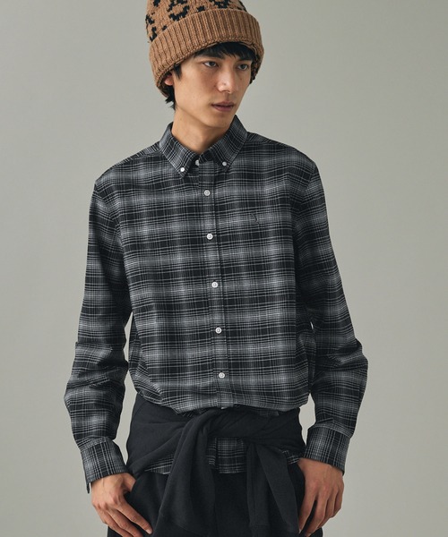 AIGLE(エーグル)の「吸水速乾 オックスフォードボタンダウンチェックシャツ(シャツ/ブラウス・メンズ・ブラック/セージグリーン・L/M/S/XL/XXL)」の4枚目の写真