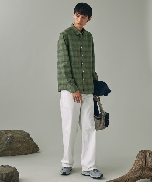 AIGLE(エーグル)の「吸水速乾 オックスフォードボタンダウンチェックシャツ(シャツ/ブラウス・メンズ・ブラック/セージグリーン・L/M/S/XL/XXL)」の11枚目の写真