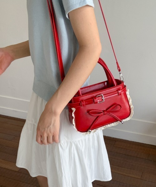 セール】ショルダーバッグ 小さめ フェイクレザー（ショルダーバッグ