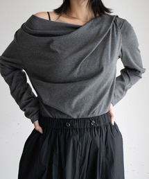 ドレープオフショルダーTシャツ