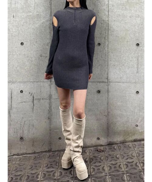 EMODA（エモダ）の「オープンリブジップニットワンピース（ワンピース・レディース・ブラウン/ブラック/グレー・FREE）」の8枚目の写真