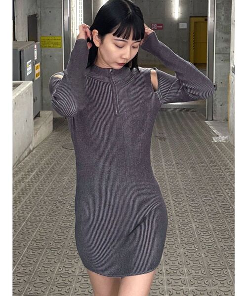EMODA（エモダ）の「オープンリブジップニットワンピース（ワンピース・レディース・ブラウン/ブラック/グレー・FREE）」の9枚目の写真