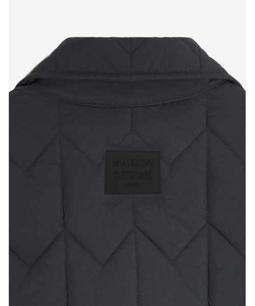 Maison Kitsune（メゾンキツネ）の「QUILTED BLOUSON（ブルゾン・メンズ・ブラック/カーキ・XL/L/M/S/XS）」の5枚目の写真