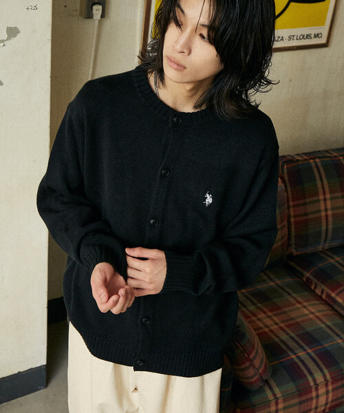 U.S. POLO ASSN.（ユーエスポロアッスン）の「U.S. POLO ASSN./ユーエスポロアッスン 別注 CREW NECK KNIT CARDIGAN/クルーネックニットカーディガン(限定展開)（カーディガン/ボレロ・メンズ・ネイビー/ブラック/チャコールグレー/グレー・LARGE/MEDIUM/SMALL）」の7枚目の写真