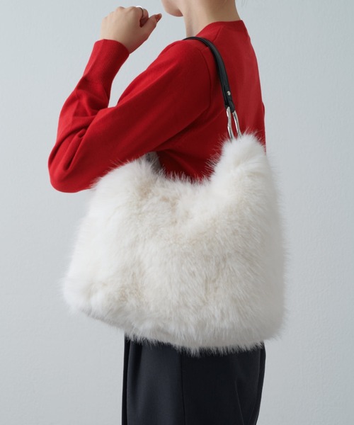 Lui's（ルイス）の「ウェーブバックルレザーハンドルファーバック（トートバッグ・レディース・オフホワイト/ブラック/ブラウン系その他・FREE）」の13枚目の写真