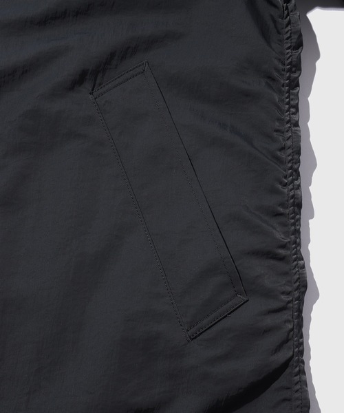 ADAM ET ROPE'（アダムエロペ）の「【WEB限定】《フリースライナー付・3way》ワッシャーナイロン バルマカーン コート / ドッグイヤーコート / ユニセックス（ステンカラーコート・メンズ・ネイビー/チャコールグレー・M/L）」の13枚目の写真