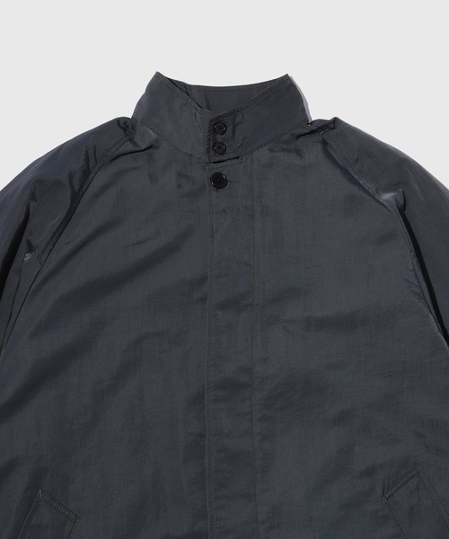 ADAM ET ROPE'（アダムエロペ）の「【WEB限定】《フリースライナー付・3way》ワッシャーナイロン バルマカーン コート / ドッグイヤーコート / ユニセックス（ステンカラーコート・メンズ・ネイビー/チャコールグレー・M/L）」の3枚目の写真