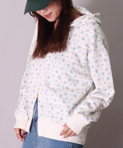 JEMORGAN（ジェーイーモーガン）の「(LK)【JEMORGAN】小花柄 ガーゼ裏毛 ジップパーカー（パーカー・レディース・パープル系1/ブルー系1/ブルー系2/パープル系2/ライラック系1・FREE）」の13枚目の写真