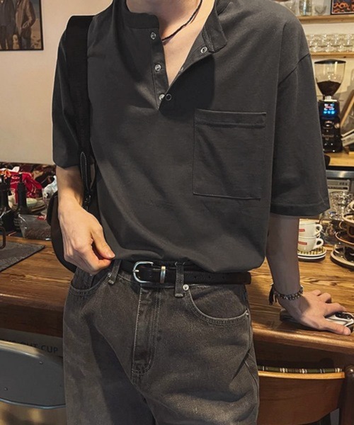 NOWLE(ノウル)の「【NOWLE】スナップボタン ヘンリーネック 半袖 Tシャツ(Tシャツ/カットソー・メンズ・ホワイト/ダークグレー・MEDIUM/LARGE/X-LARGE)」の2枚目の写真