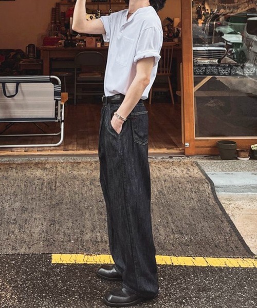 NOWLE(ノウル)の「【NOWLE】スナップボタン ヘンリーネック 半袖 Tシャツ(Tシャツ/カットソー・メンズ・ホワイト/ダークグレー・MEDIUM/LARGE/X-LARGE)」の4枚目の写真