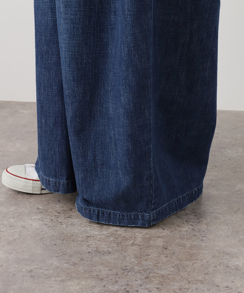 JOURNAL STANDARD LUXE(ジャーナルスタンダード ラックス)の「10OZ タックワイドパンツ(デニムパンツ・レディース・ネイビー・FREE)」の7枚目の写真