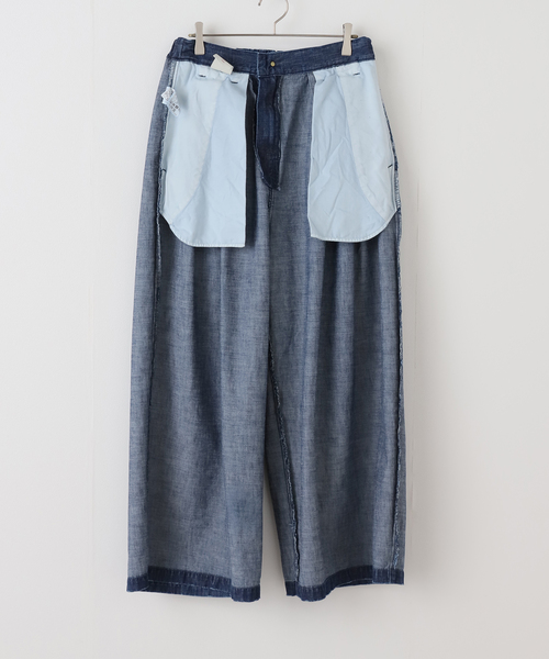 JOURNAL STANDARD LUXE(ジャーナルスタンダード ラックス)の「10OZ タックワイドパンツ(デニムパンツ・レディース・ネイビー・FREE)」の9枚目の写真