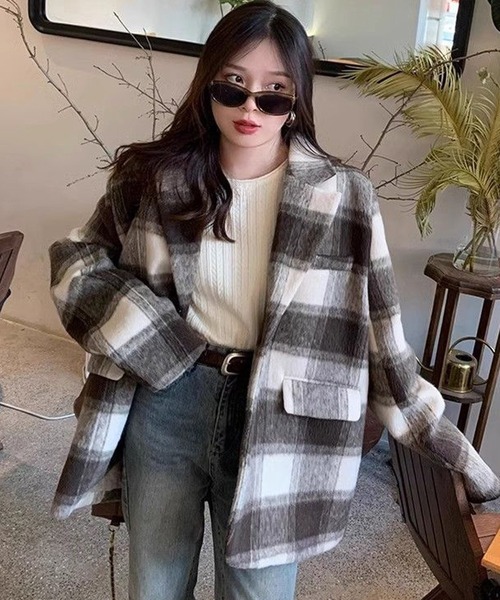 DAY CLOSET(デイ クローゼット)の「レディース オンオフ問わず着られる上品ニット。長袖メロウフリルニットトップス(ニット/セーター・レディース・ホワイト/グレー/ブラック/アイボリー・FREE)」の8枚目の写真