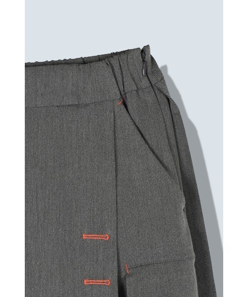 OMMO（オーエムエムオー）の「SK LAYERED PT（その他パンツ・レディース・ブラック/グレー・36/38）」の13枚目の写真