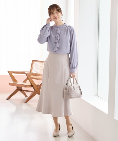 Honeys(ハニーズ)の「【ハニぽか】あったか裏地ラッフルブラウス(シャツ/ブラウス・レディース・アイボリー/グレイッシュベージュ/イエロー/ネイビー/ラベンダー・3L/L/LL/M/S)」の11枚目の写真