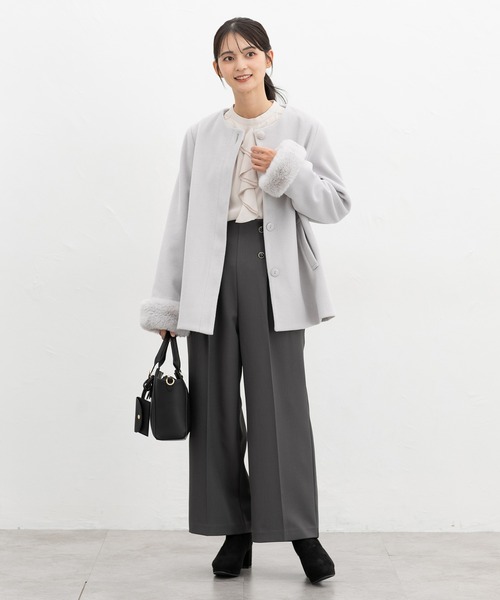 Honeys(ハニーズ)の「【ハニぽか】あったか裏地ラッフルブラウス(シャツ/ブラウス・レディース・アイボリー/グレイッシュベージュ/イエロー/ネイビー/ラベンダー・3L/L/LL/M/S)」の16枚目の写真