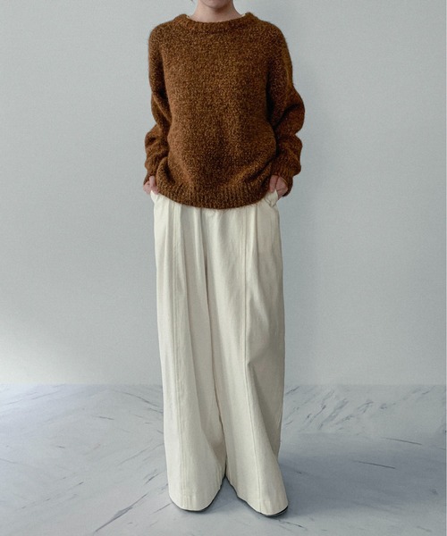 on:nue（オンニュ）の「【on:nue】[着用動画あり！/ ユニセックス] メランジクルーネックオーバーニット（ニット/セーター・レディース・イエロー/ブラウン/グレー・FREE）」の13枚目の写真