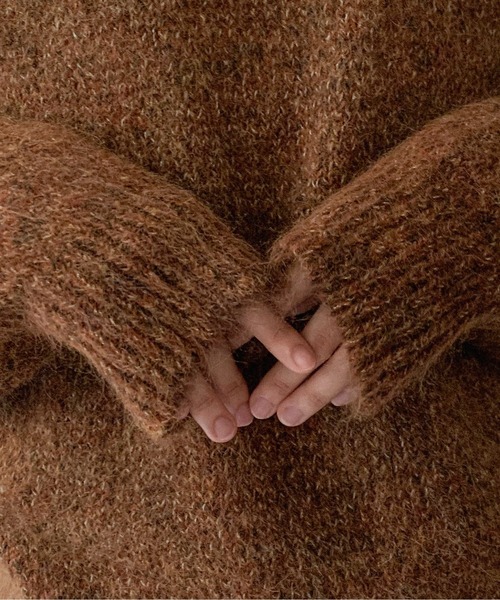 on:nue（オンニュ）の「【on:nue】[着用動画あり！/ ユニセックス] メランジクルーネックオーバーニット（ニット/セーター・レディース・イエロー/ブラウン/グレー・FREE）」の12枚目の写真