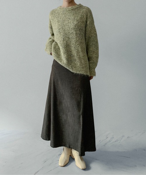 on:nue（オンニュ）の「【on:nue】[着用動画あり！/ ユニセックス] メランジクルーネックオーバーニット（ニット/セーター・レディース・イエロー/ブラウン/グレー・FREE）」の22枚目の写真