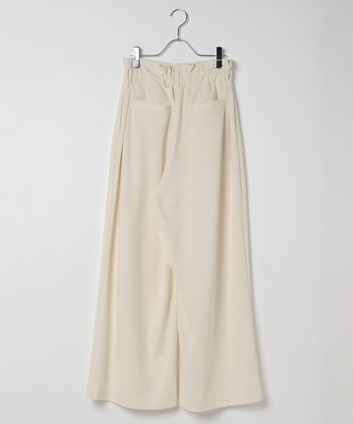 HEREIAM(ヘレイアム)の「【HEREIAM】ハイウエストバギーパンツ(その他パンツ・レディース・アイボリー/ブラック・MEDIUM/SMALL)」の5枚目の写真