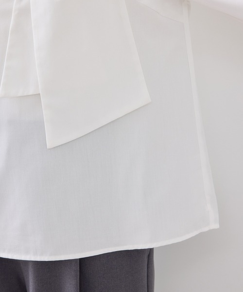 VIS（ビス）の「フロントねじりデザインブラウス（シャツ/ブラウス・レディース・オフホワイト/ブラック/ブルー系その他4・FREE）」の11枚目の写真