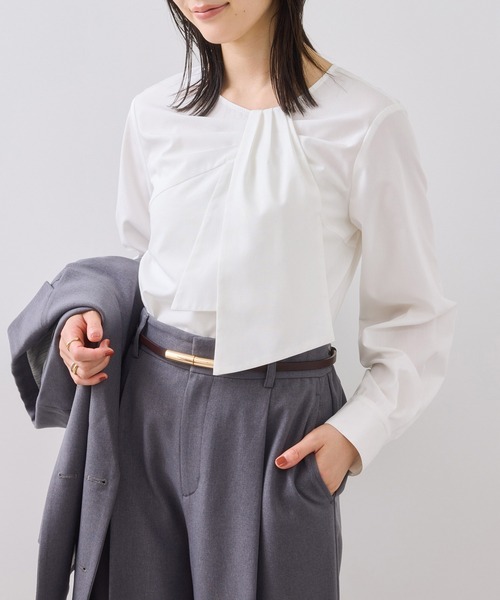 VIS（ビス）の「フロントねじりデザインブラウス（シャツ/ブラウス・レディース・オフホワイト/ブラック/ブルー系その他4・FREE）」の13枚目の写真