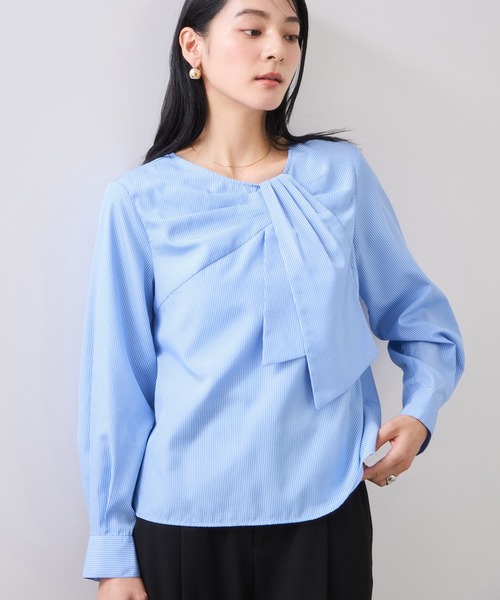 VIS（ビス）の「フロントねじりデザインブラウス（シャツ/ブラウス・レディース・オフホワイト/ブラック/ブルー系その他4・FREE）」の5枚目の写真