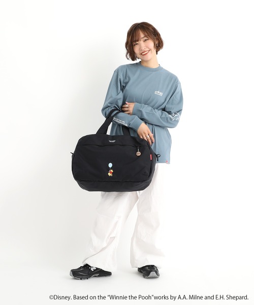 Manhattan Portage(マンハッタンポーテージ)の「PALMETTO BOSTON BAG NYLON TUSSAH QUILL 25 / POOH(ボストンバッグ・レディース・ブラック・LARGE)」の3枚目の写真