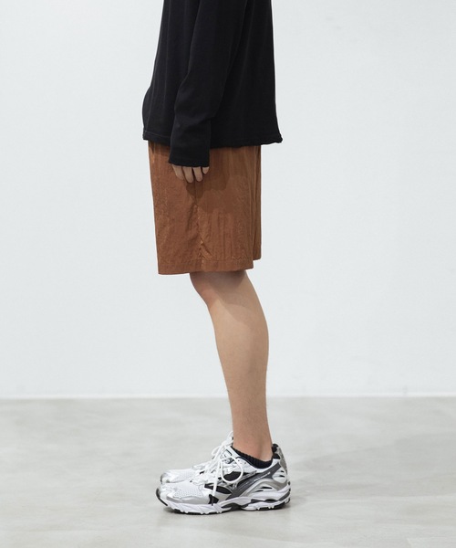 ATTACHMENT(アタッチメント)の「NYタフタ ショーツ / NY TAFFETA SHORTS(その他パンツ・メンズ・カーキ系/ブラウン/ブラック・4/1/2/3)」の18枚目の写真
