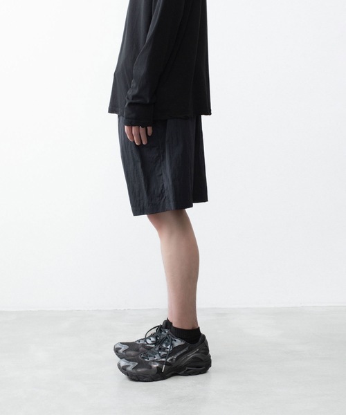 ATTACHMENT(アタッチメント)の「NYタフタ ショーツ / NY TAFFETA SHORTS(その他パンツ・メンズ・カーキ系/ブラウン/ブラック・4/1/2/3)」の7枚目の写真