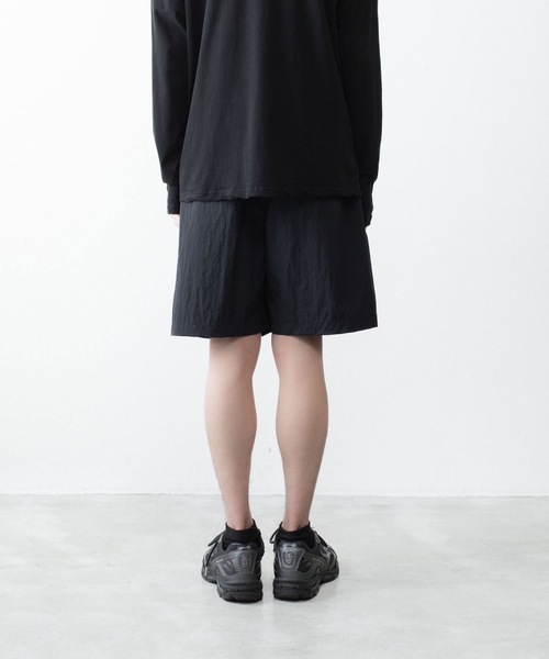 ATTACHMENT(アタッチメント)の「NYタフタ ショーツ / NY TAFFETA SHORTS(その他パンツ・メンズ・カーキ系/ブラウン/ブラック・4/1/2/3)」の8枚目の写真