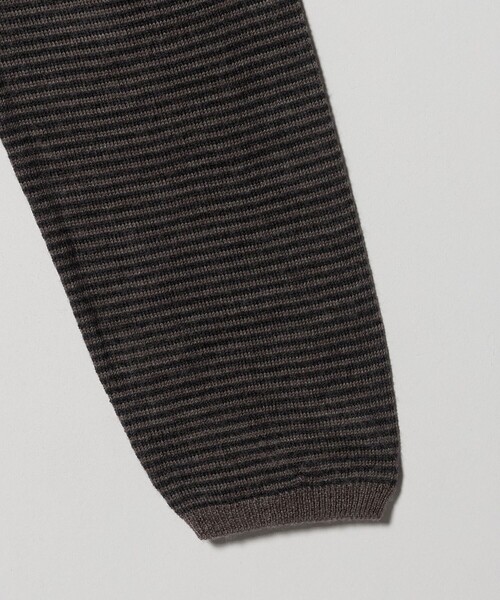 UNITED ARROWS(ユナイテッドアローズ)の「<Camoshita>ボーダー ハイネック ロングスリーブ ニット(ニット/セーター・メンズ・ダークグレー/パープル/ベージュ・M/L/S)」の6枚目の写真