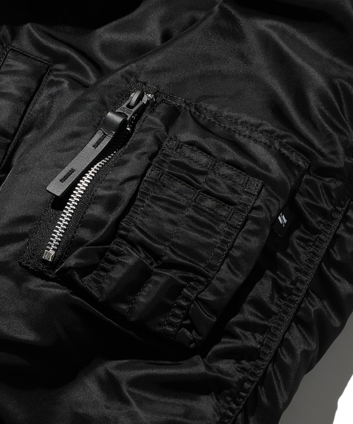 Valley Apparel(バレーアパレル)の「レディース N-2B ショートナイロンジャケット/フライトジャケット(ミリタリージャケット・レディース・ブラック/アイボリー・MEDIUM/SMALL)」の8枚目の写真