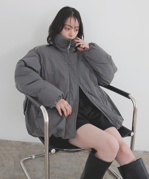 LIAN（リアン）の「バルーンダウンブルゾン（ダウンジャケット/コート・レディース・ブラウン/アイボリー/ブラック/チャコールグレー・FREE）」の9枚目の写真