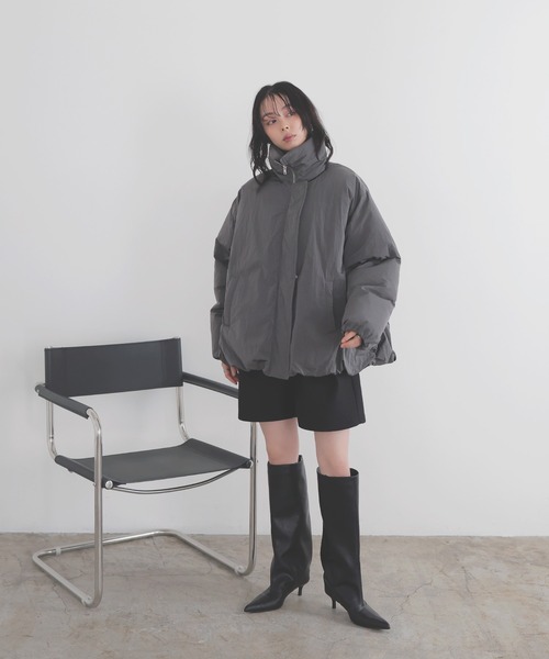 LIAN（リアン）の「バルーンダウンブルゾン（ダウンジャケット/コート・レディース・ブラウン/アイボリー/ブラック/チャコールグレー・FREE）」の10枚目の写真