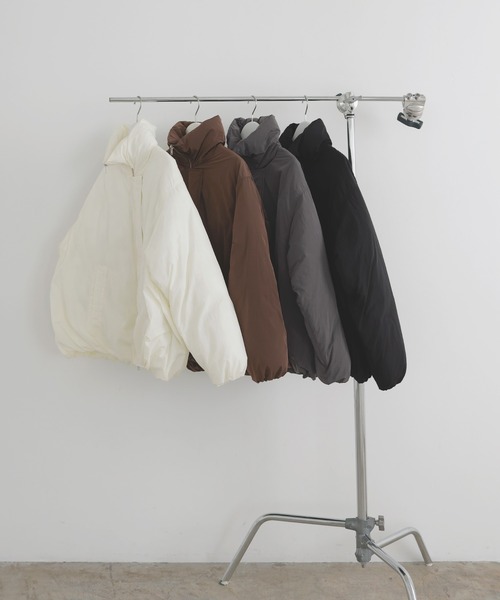 LIAN（リアン）の「バルーンダウンブルゾン（ダウンジャケット/コート・レディース・ブラウン/アイボリー/ブラック/チャコールグレー・FREE）」の17枚目の写真