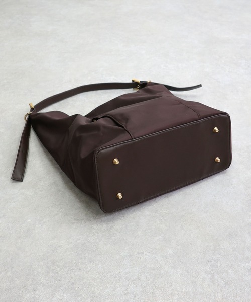 MIAN （ミアン）の「SPIREA / ワンショルダーバッグ【詳細動画あり】（ショルダーバッグ・レディース・ダークブラウン/ブラック/アイボリー・FREE）」の21枚目の写真