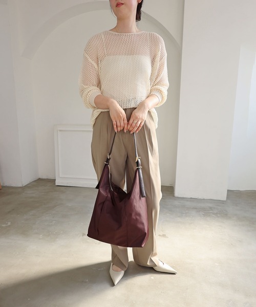 MIAN （ミアン）の「SPIREA / ワンショルダーバッグ【詳細動画あり】（ショルダーバッグ・レディース・ダークブラウン/ブラック/アイボリー・FREE）」の15枚目の写真