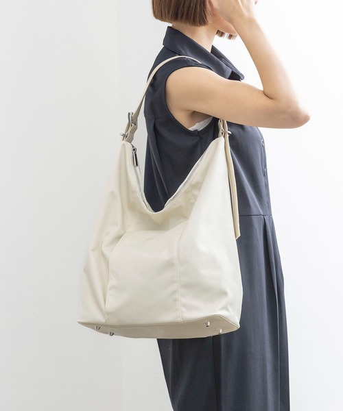 MIAN （ミアン）の「SPIREA / ワンショルダーバッグ【詳細動画あり】（ショルダーバッグ・レディース・ダークブラウン/ブラック/アイボリー・FREE）」の5枚目の写真