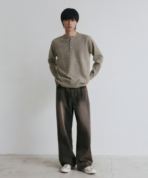 NODU（ノードユー）の「デイリープレーンヘンリーネックニット[ベージュ]（ニット/セーター・メンズ・ベージュ・MEDIUM/LARGE）」の8枚目の写真