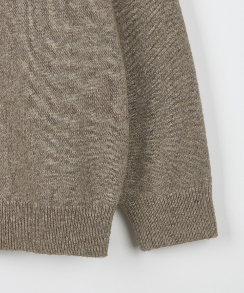 NODU（ノードユー）の「デイリープレーンヘンリーネックニット[ベージュ]（ニット/セーター・メンズ・ベージュ・MEDIUM/LARGE）」の12枚目の写真