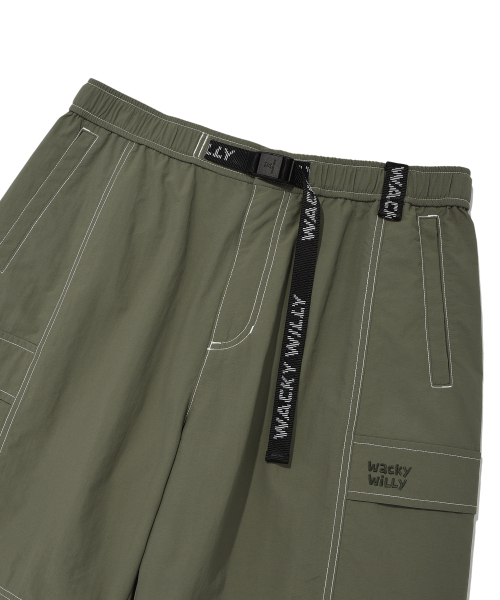 Wacky WiLLy(ワッキーウィリー)の「ナイロンリップストップカーゴショートパンツオリーブグリーン(その他パンツ・レディース・その他・X-LARGE/SMALL/MEDIUM/LARGE)」の4枚目の写真