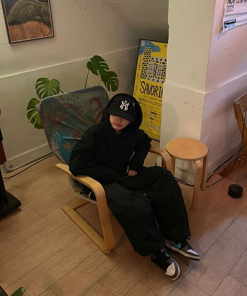 XERO（ゼロ）の「コアクロップフィンガーホールフード[ブラック]（パーカー・レディース・その他・MEDIUM/LARGE/X-LARGE/SMALL）」の2枚目の写真